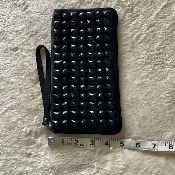 Loft Wristlet black satin sequin bag with top zipper closure and wrist strap - Picture 4 of 8